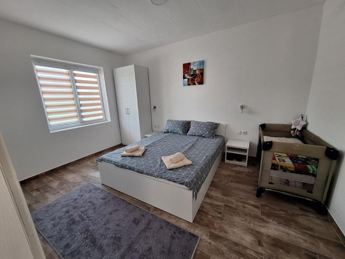 Apartmani Koki Kladovo Esterno foto