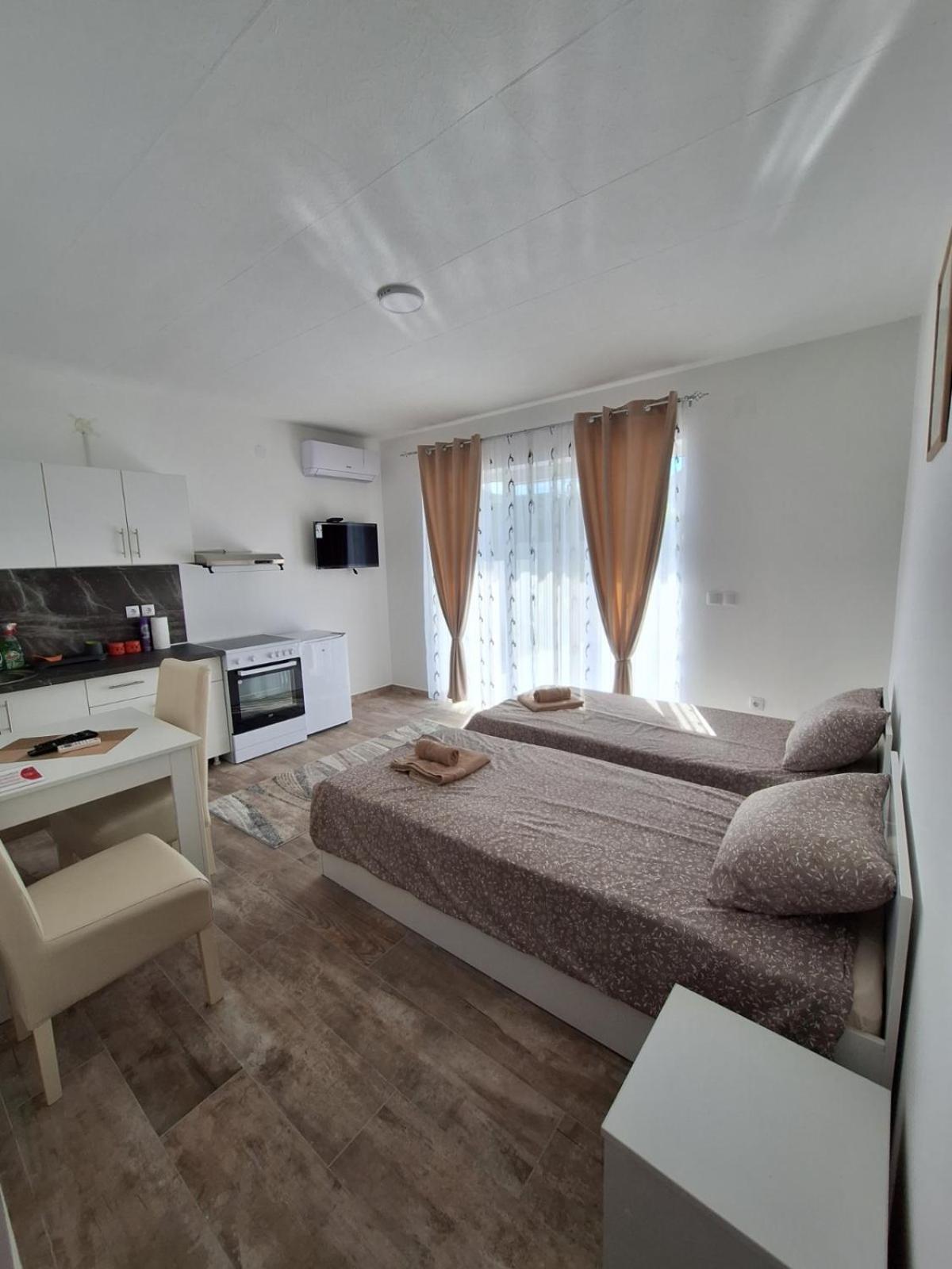 Apartmani Koki Kladovo Esterno foto