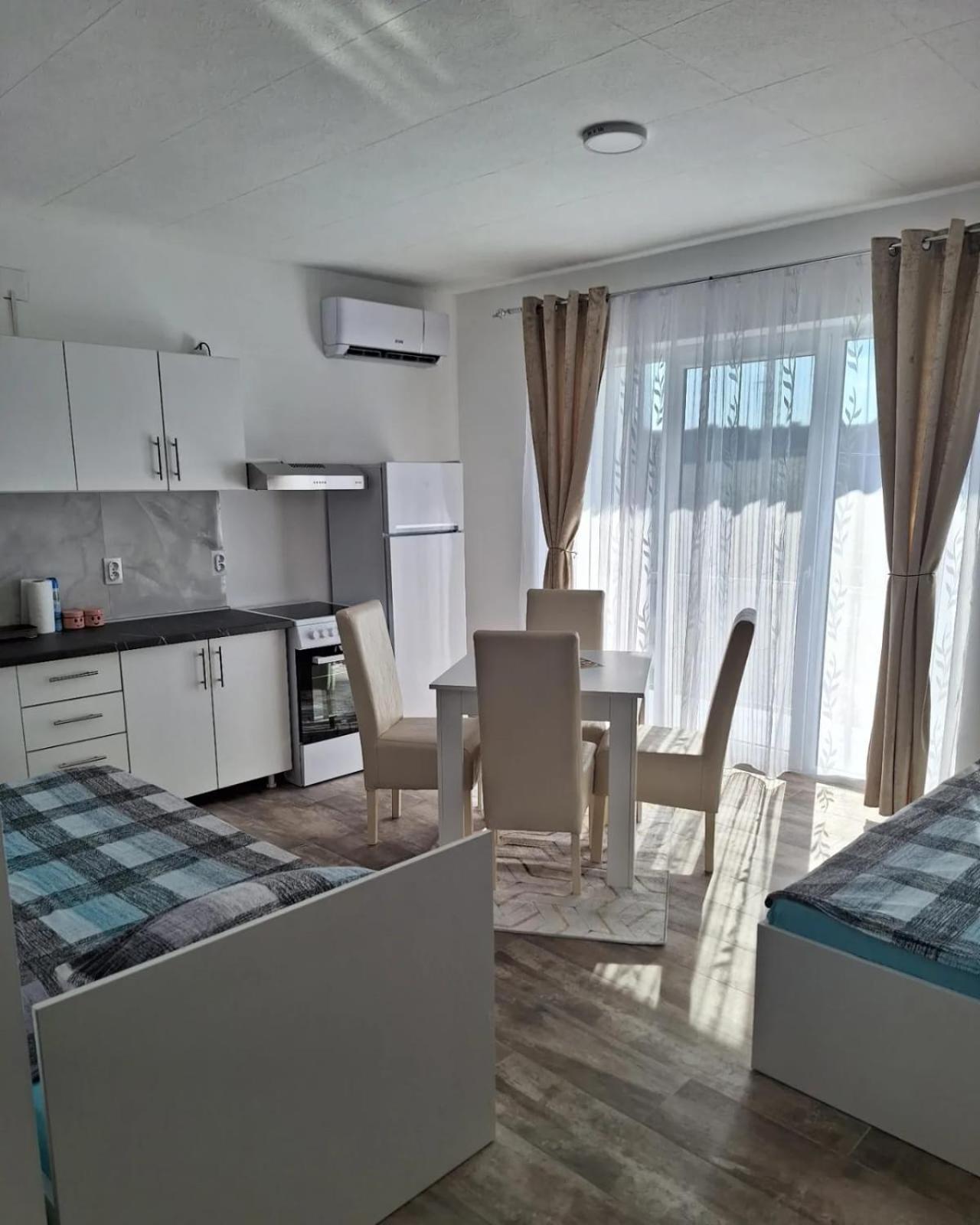 Apartmani Koki Kladovo Esterno foto